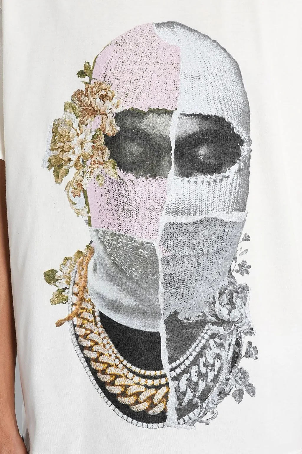Ih Nom Uh Nit Graphic Printed Crewneck T-Shirt