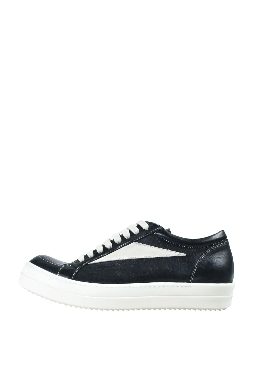 Vintage Sneaks / Black/Milk/Milk