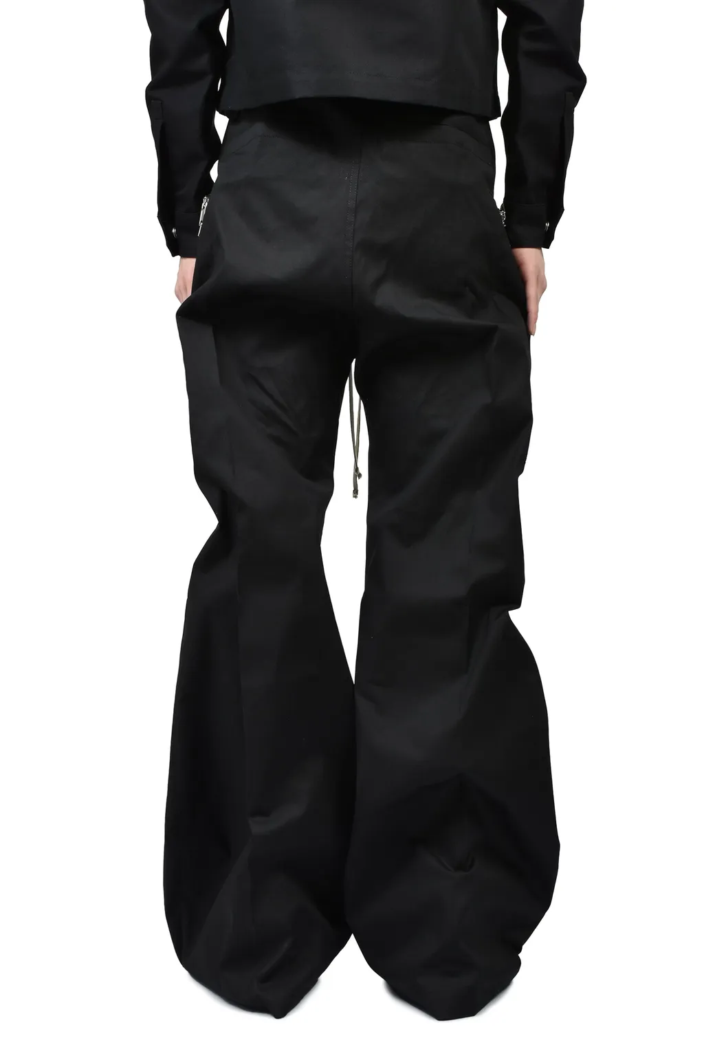 Heizer Belas / Blk