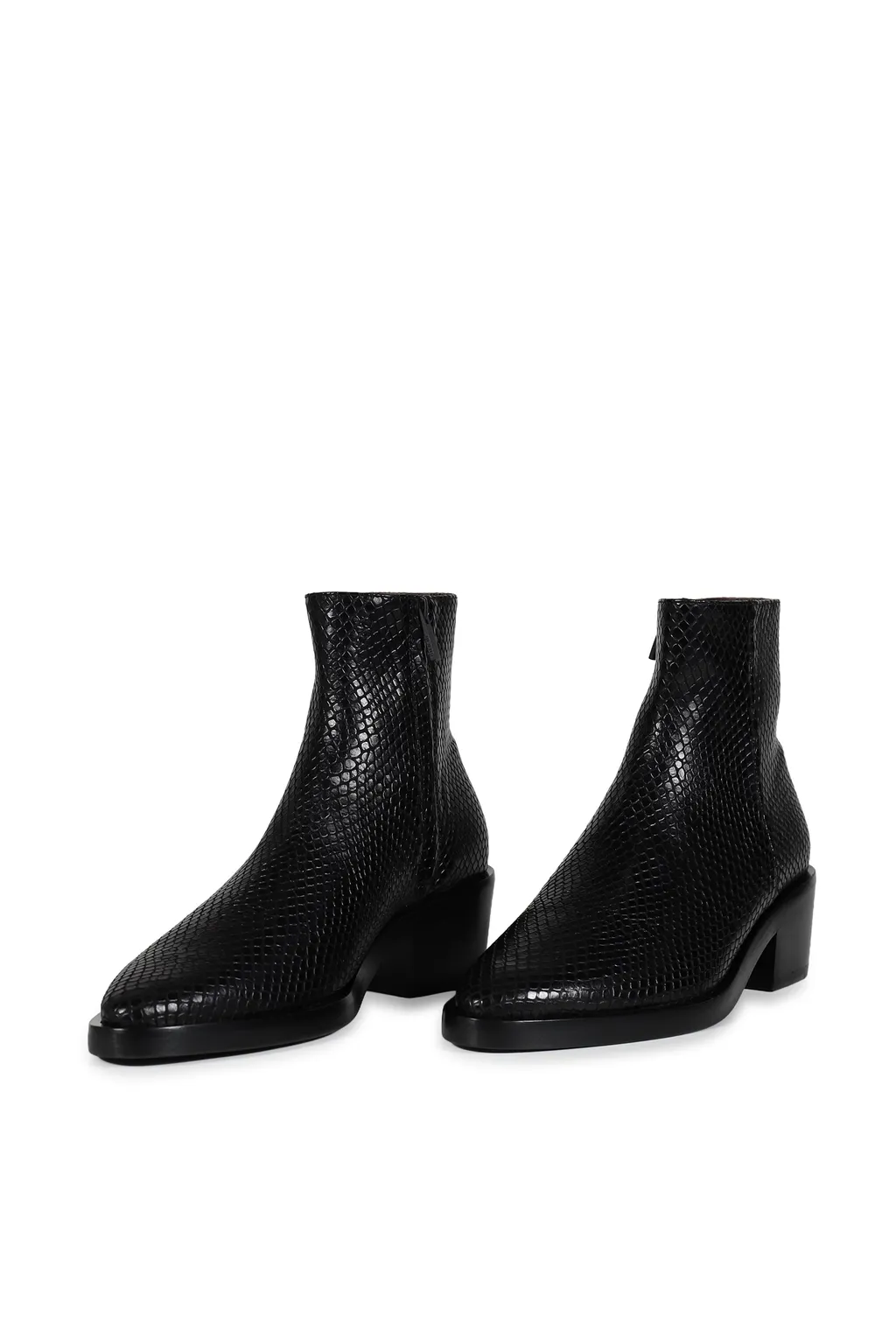Santa Fe / Deep Black