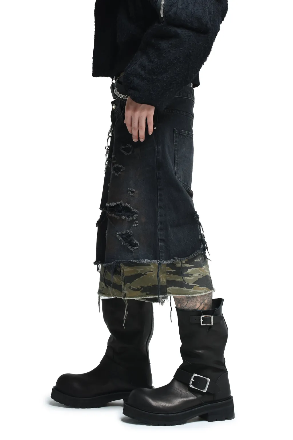 Layered Baggy Shorts / Blk Camo
