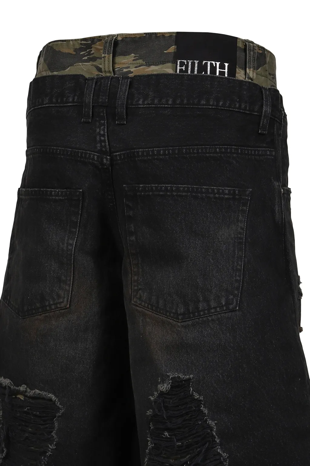 Layered Baggy Shorts / Blk Camo
