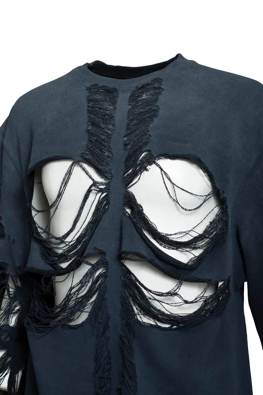 Distressed Cross Creawneck / Blk