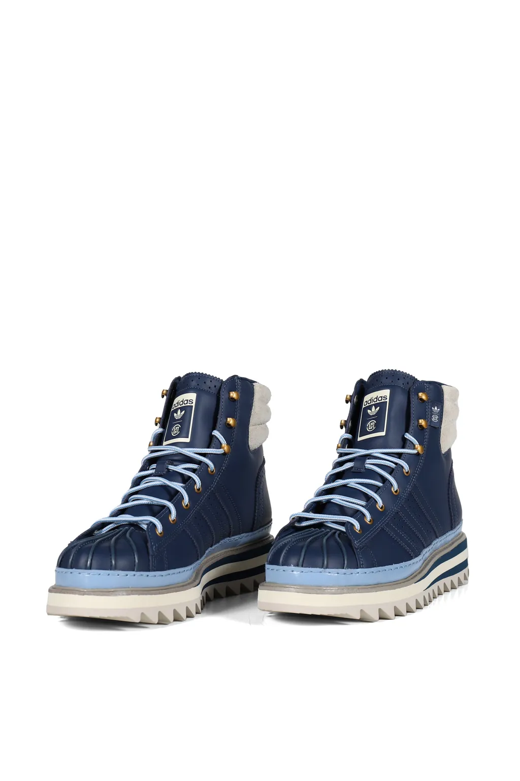 Clot Pro Model By Ec / Mineral Blu/Crm Wht