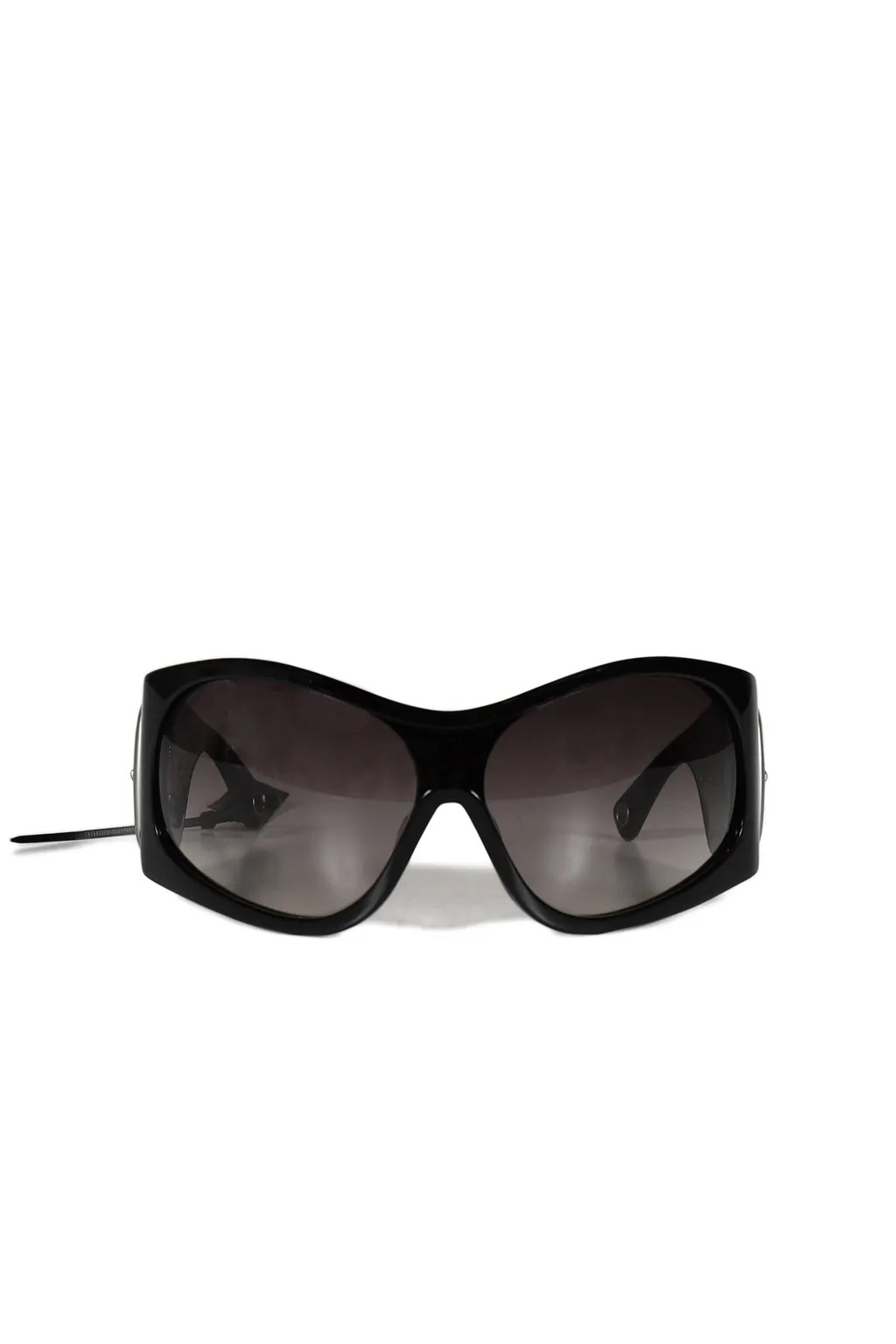Black Buckle Sunglasses / Black