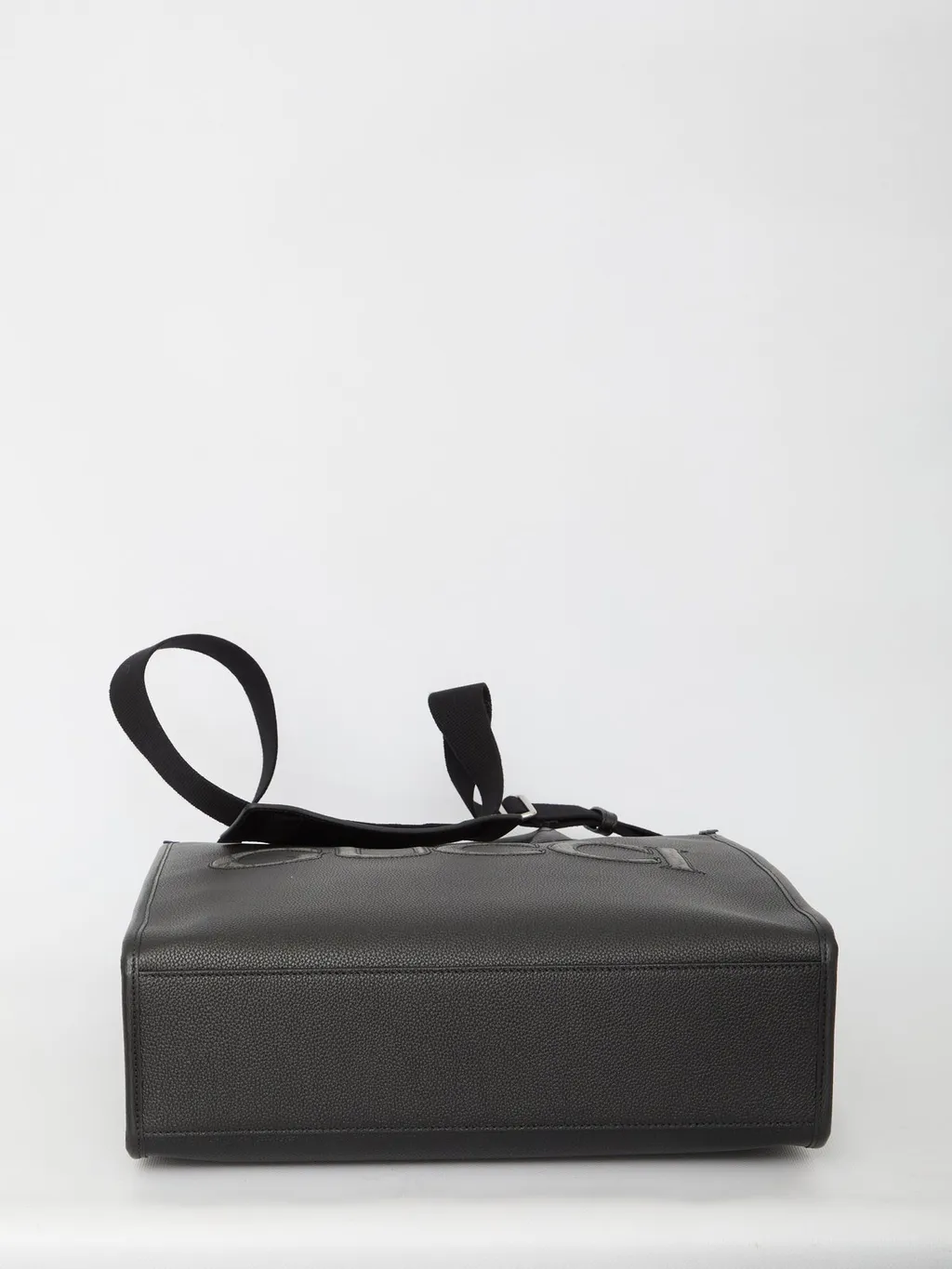 Gucci Gg Embossed Medium Tote Bag