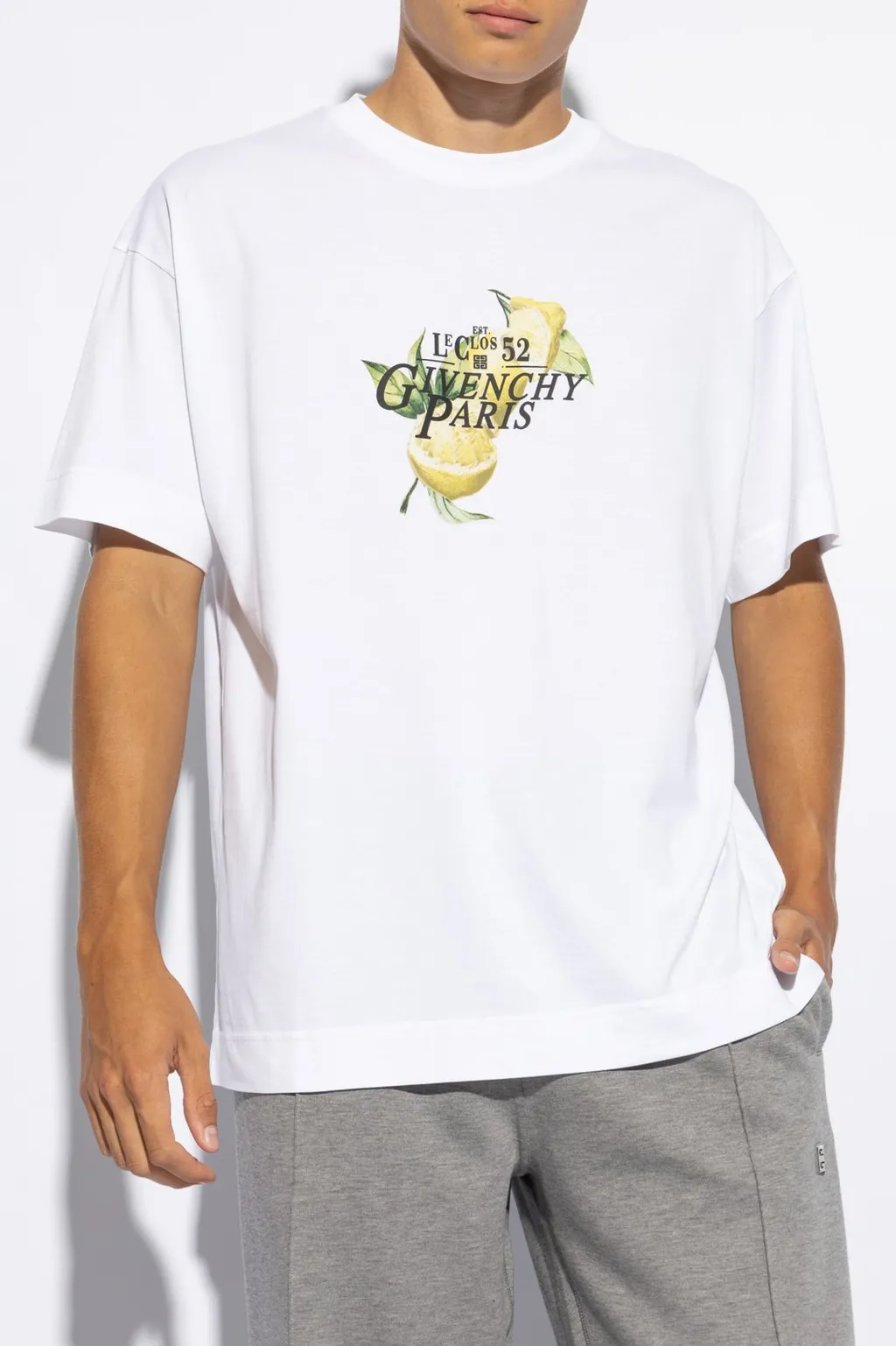 Givenchy Graphic Printed Crewneck T-Shirt