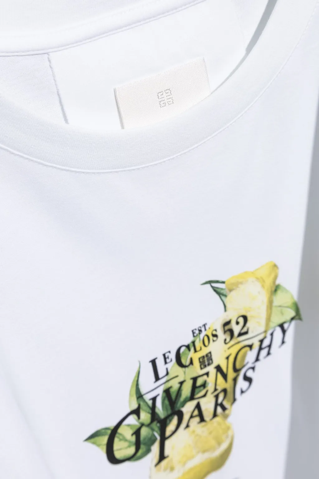Givenchy Graphic Printed Crewneck T-Shirt