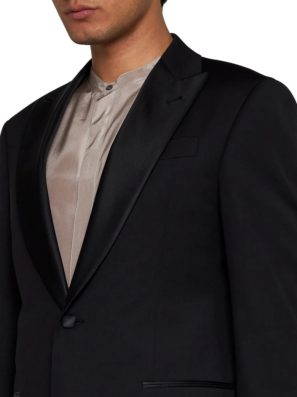 Giorgio Armani Single-Breasted Tailored Suit