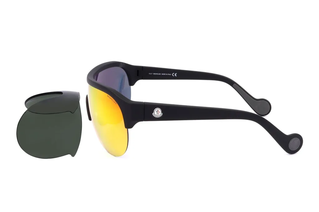 Moncler Eyewear Oversized Frame Sunglasses