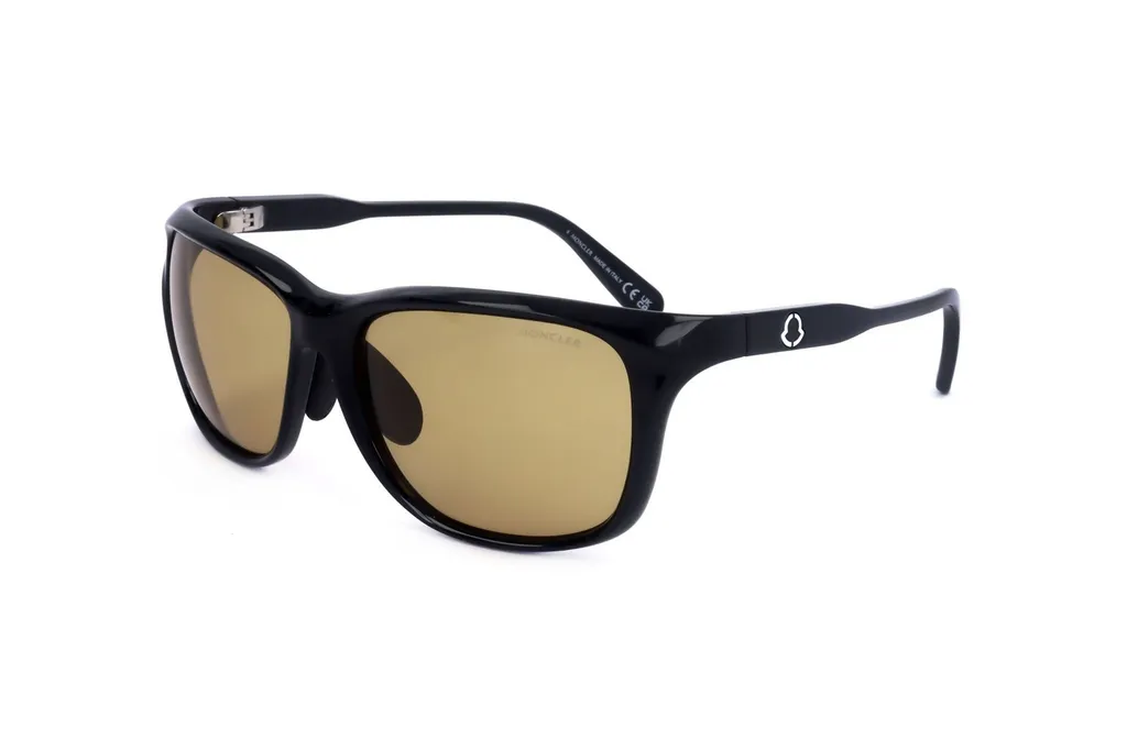 Moncler Eyewear Cat Eye Frame Sunglasses