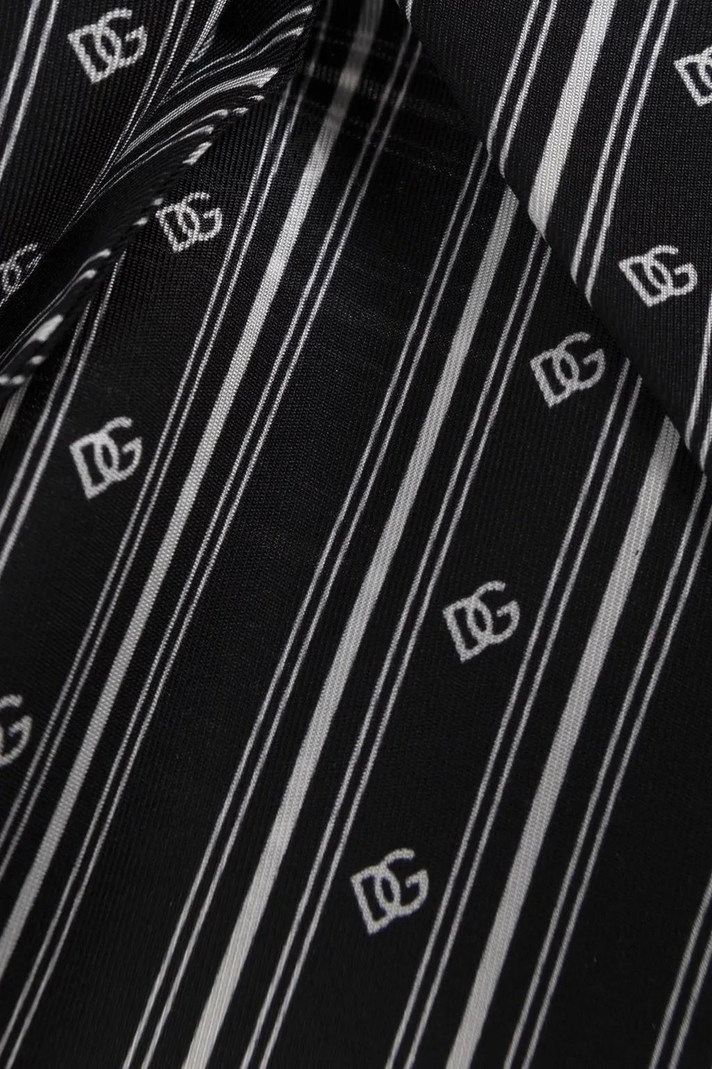 Dolce & Gabbana Dg Logo Jacquard Fringed Scarf