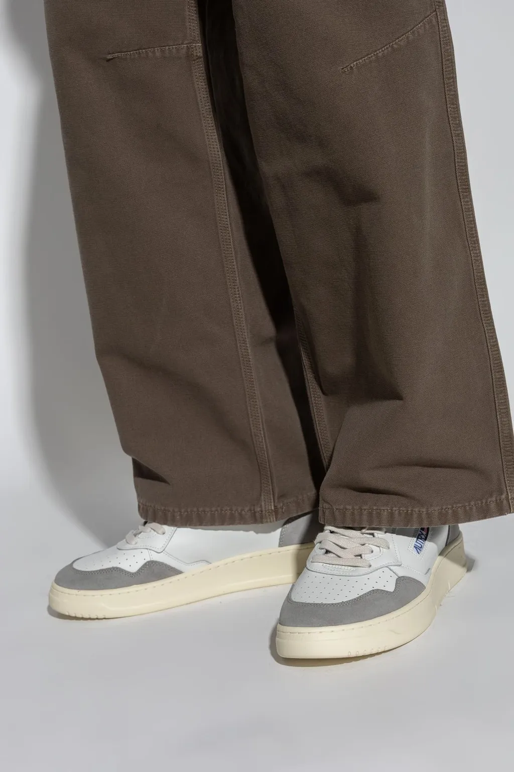 Autry Medalist Low-Top Sneakers