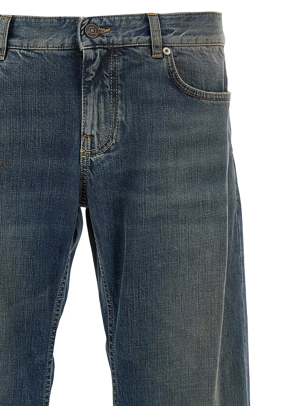 Fitted Low-Waisted Jeans