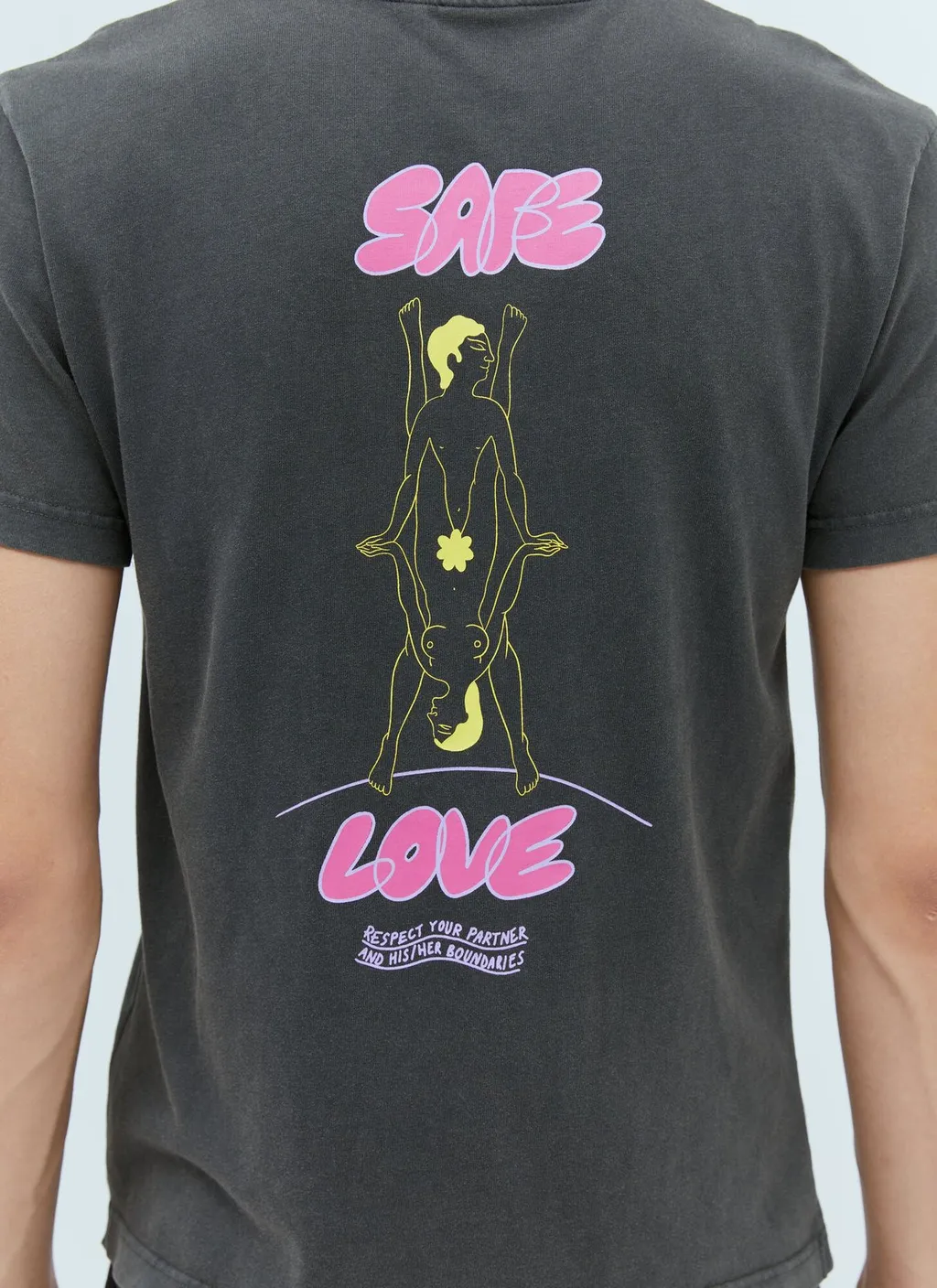 Carne Bollente Safe Love Graphic T-Shirt