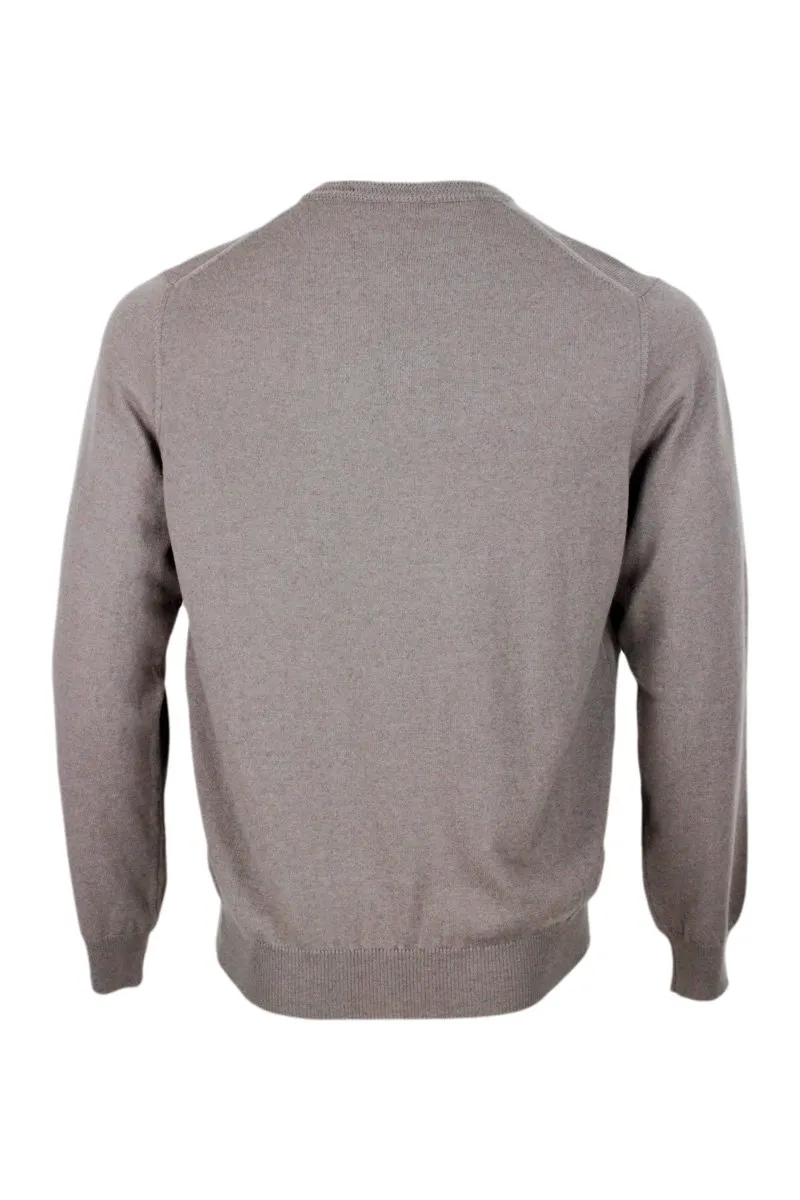 Colombo Long-Sleeved V-Neck Knitted Jumper