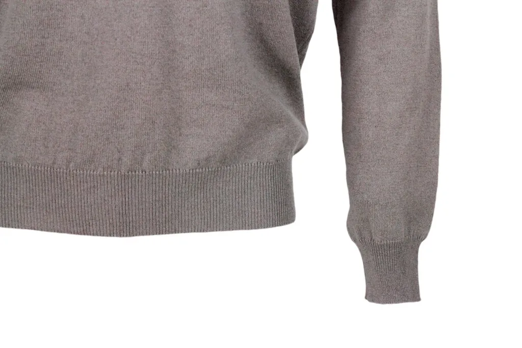Colombo Long-Sleeved V-Neck Knitted Jumper