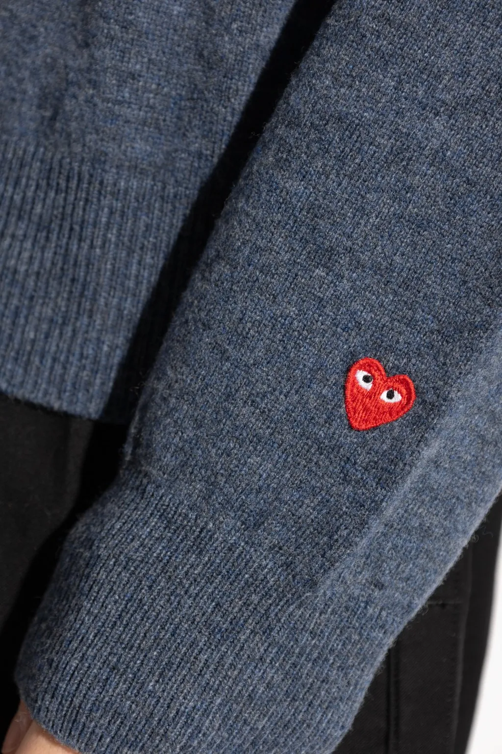 Comme Des GarÇOns Play Heart Patch V-Neck Jumper
