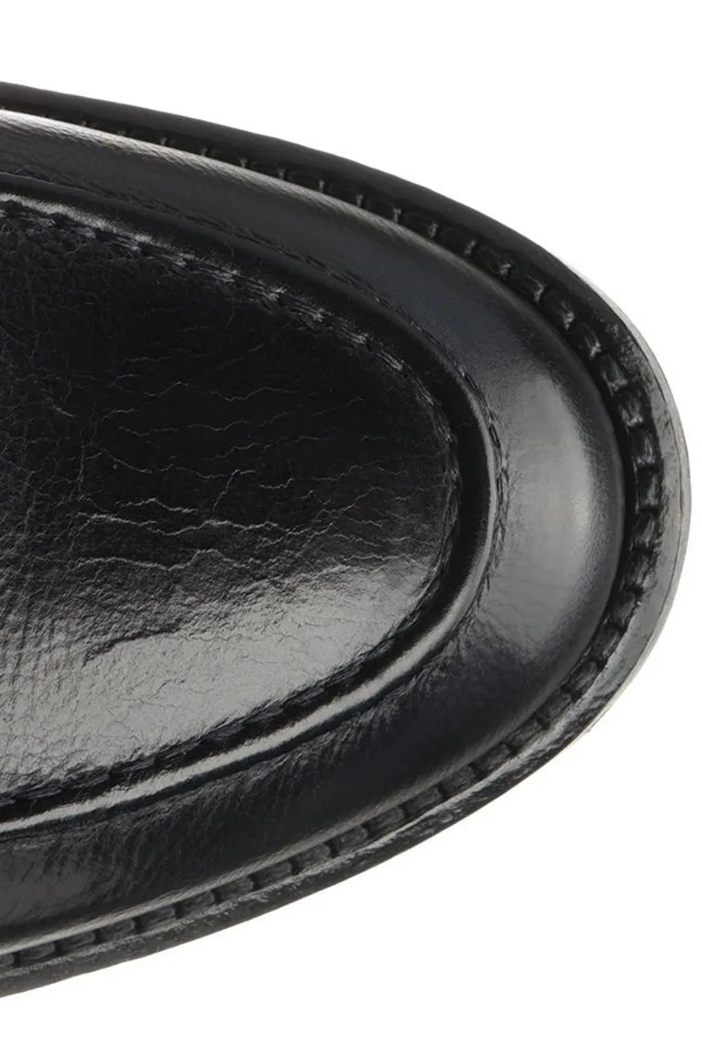 Corvari 1831 Tassel Detailed Slip-On Loafers
