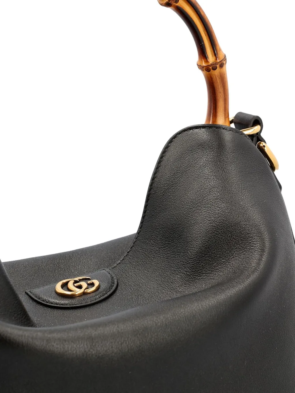 Gucci Diana Medium Shoulder Bag