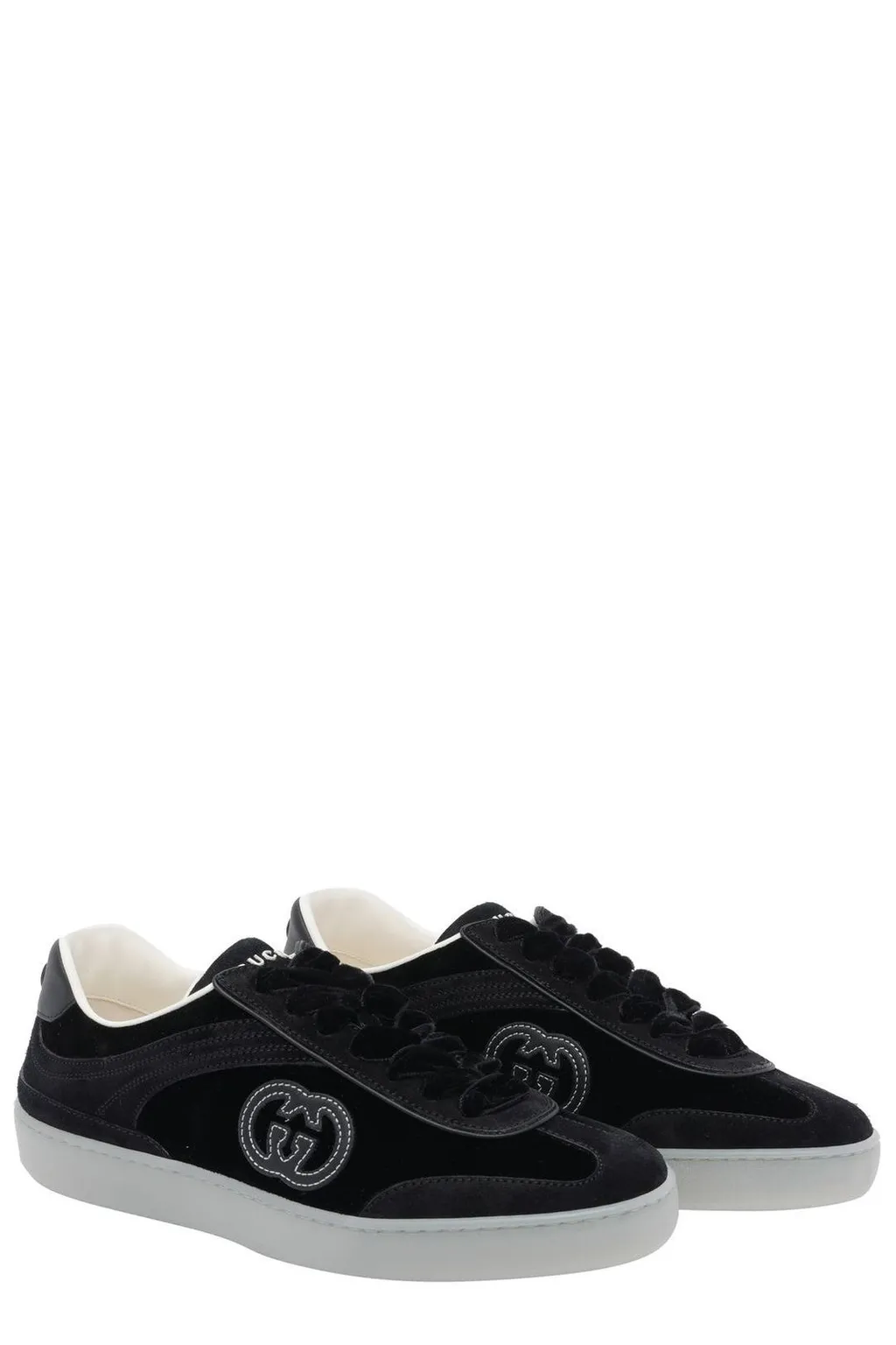 Gucci Logo Patch Low-Top Sneakers