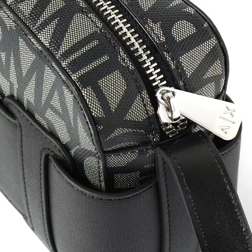 Armani Exchange Contrast Detailed Camera Case Bag