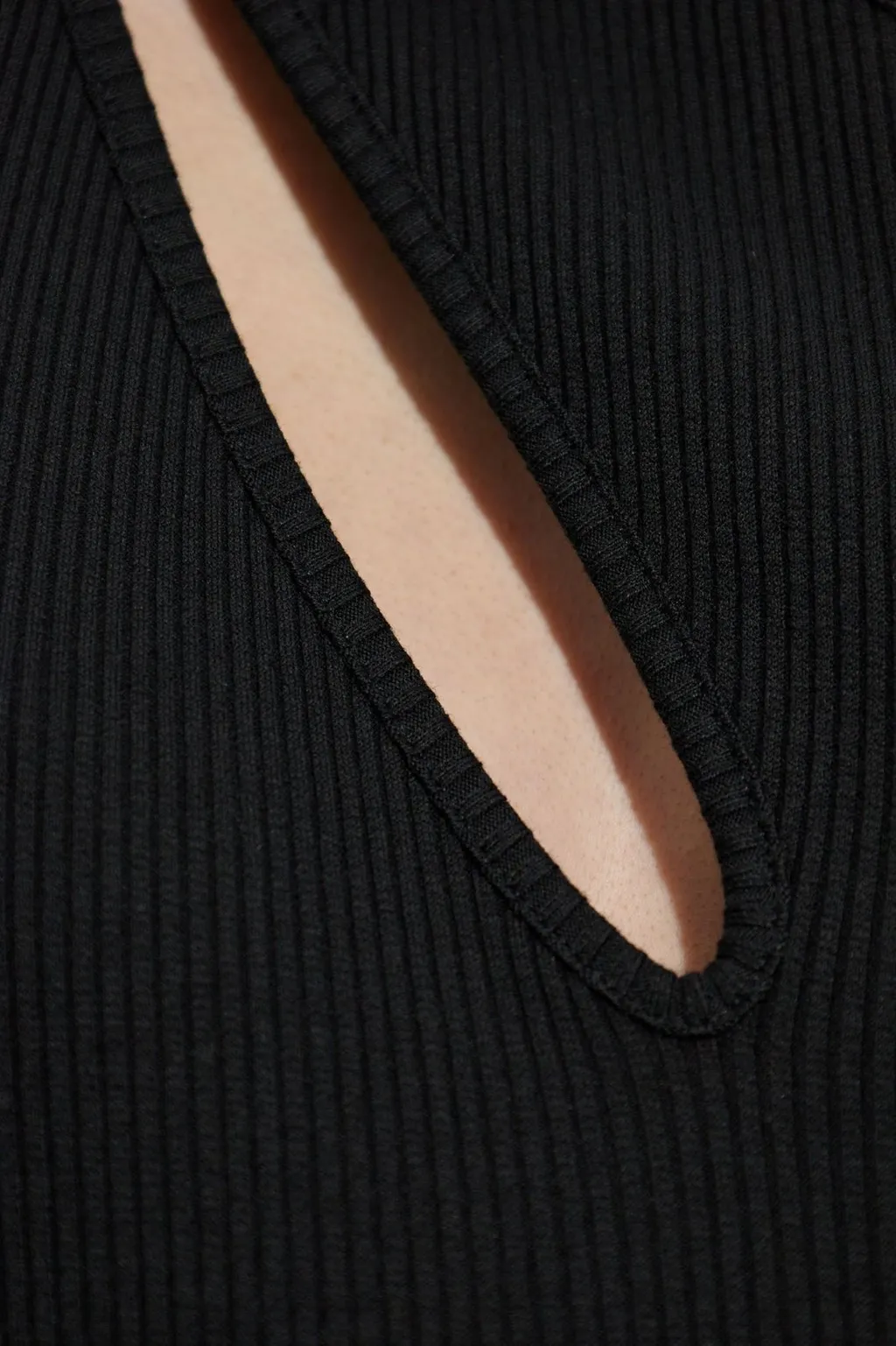 Amiri Ma Asymmetric Top