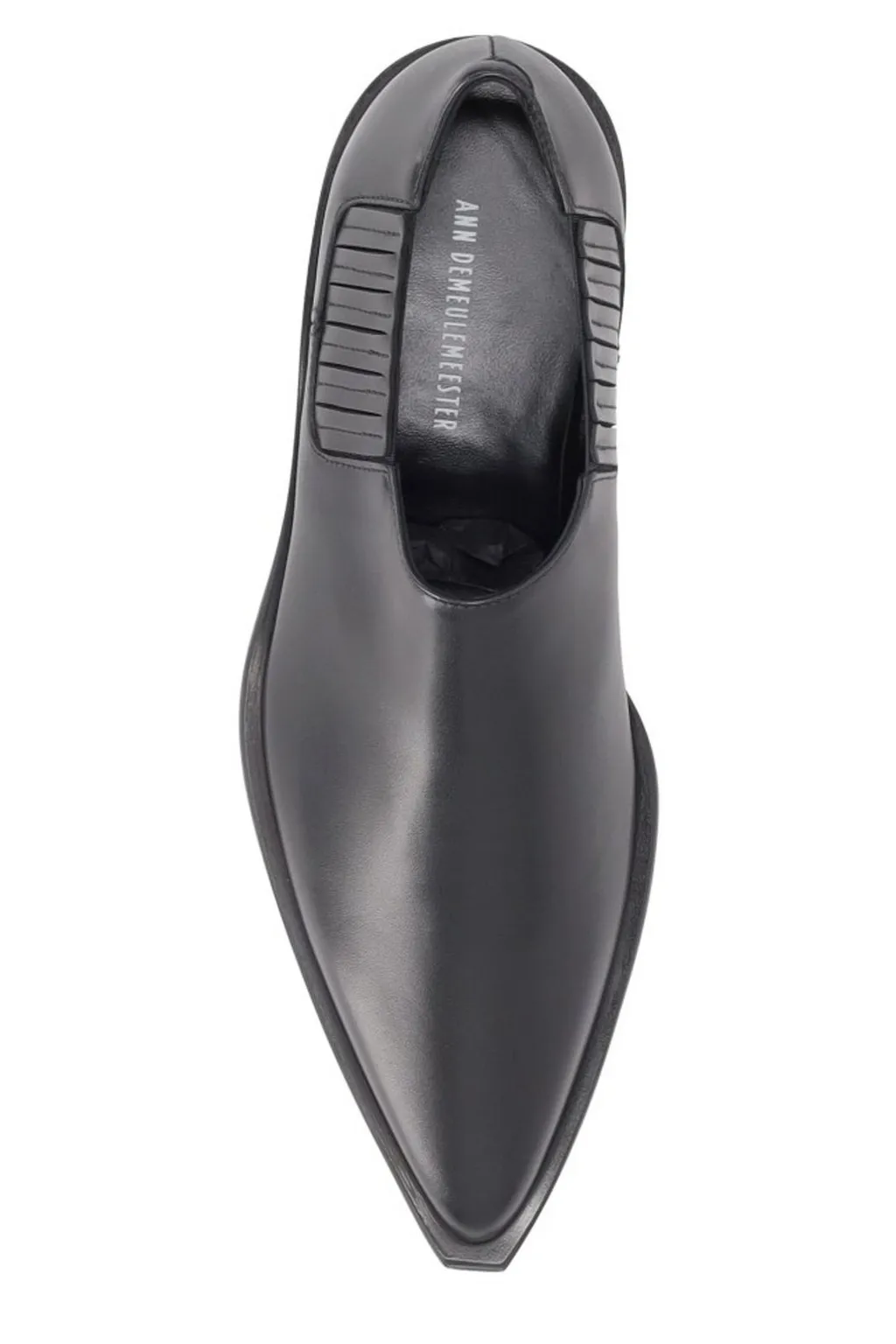 Ann Demeulemeester Pointed-Toe Flat Shoes