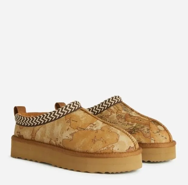 Alviero Martini Map-Print Slip-On Boots