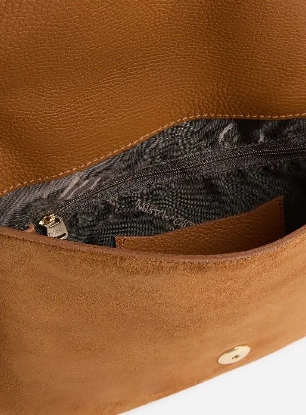 Alviero Martini Flap Pocket Shoulder Bag