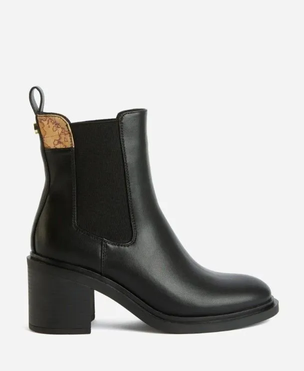 Alviero Martini Geo-Trimmed Ankle Boots