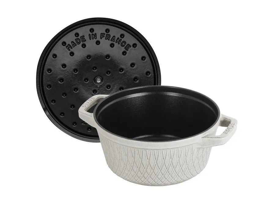 Staub Round Cocotte