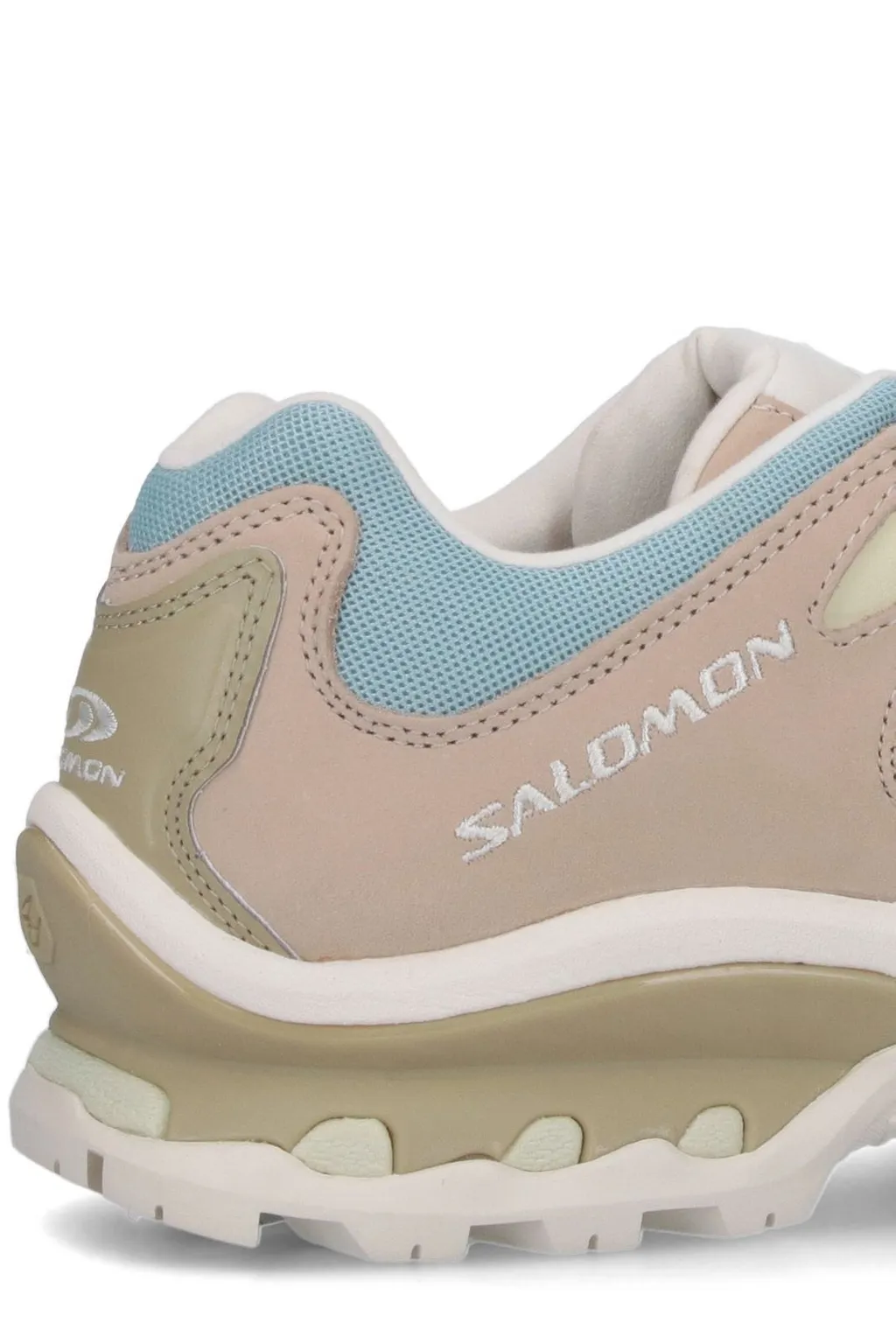 Salomon Xt-Quest 2 Round Toe Sneakers