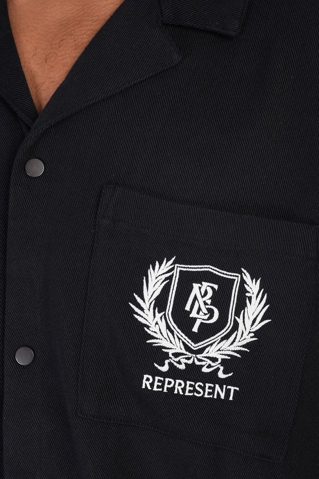Represent Logo Embroidered Crest Shirt