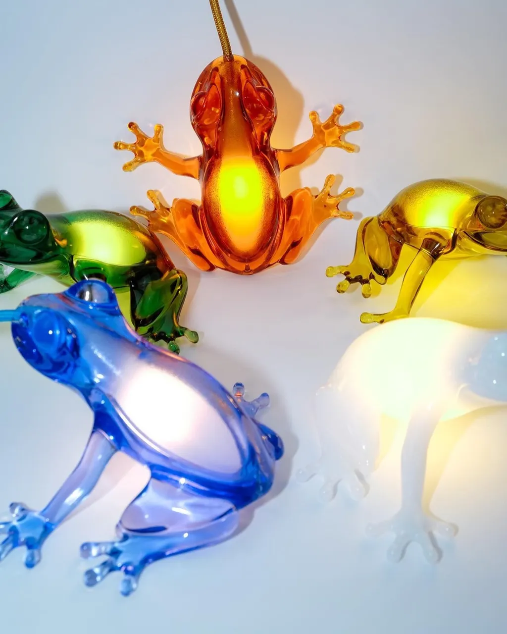 Qeeboo Hungry Frog Lamp