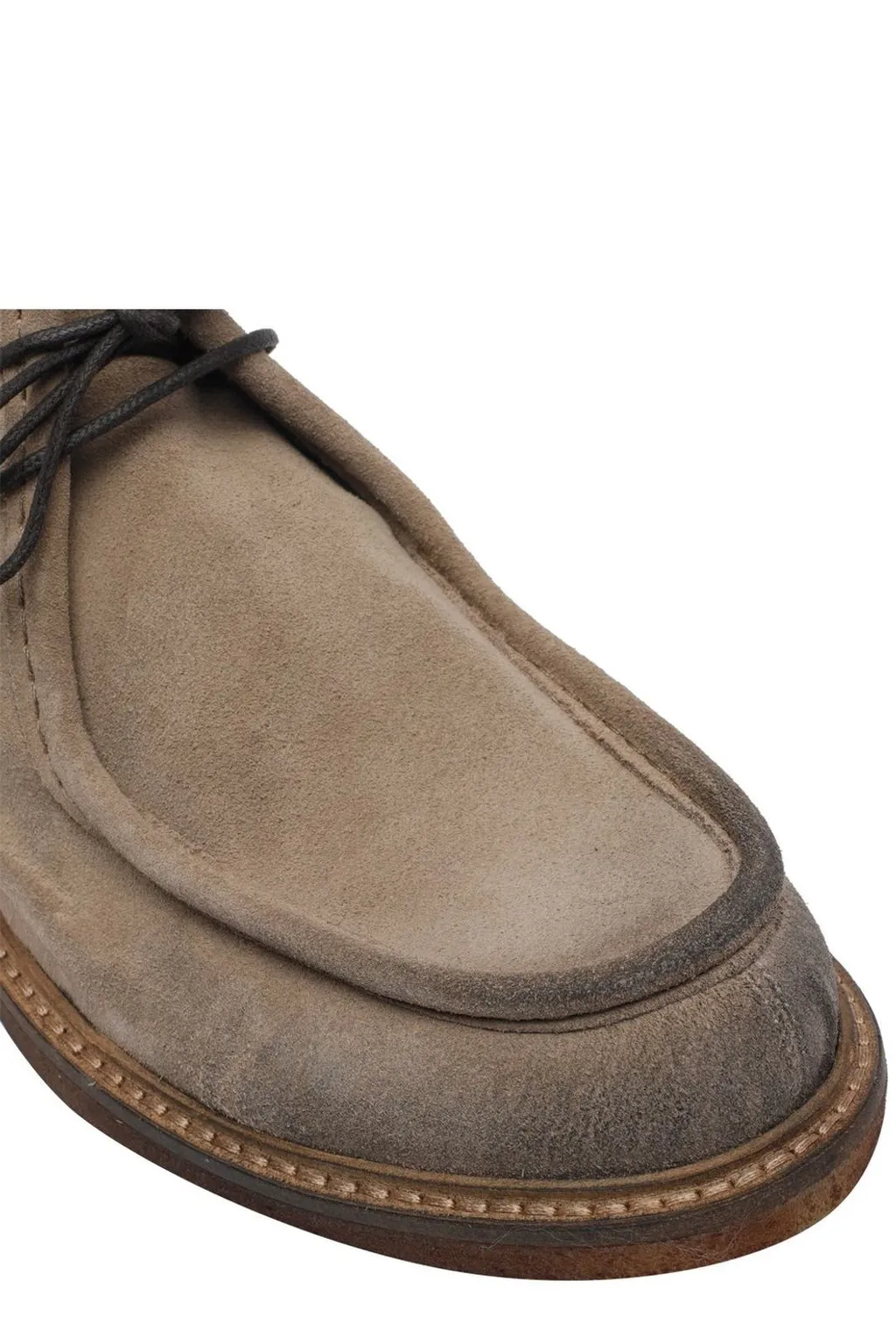 Pawelk's Laced Round-Toe Boots