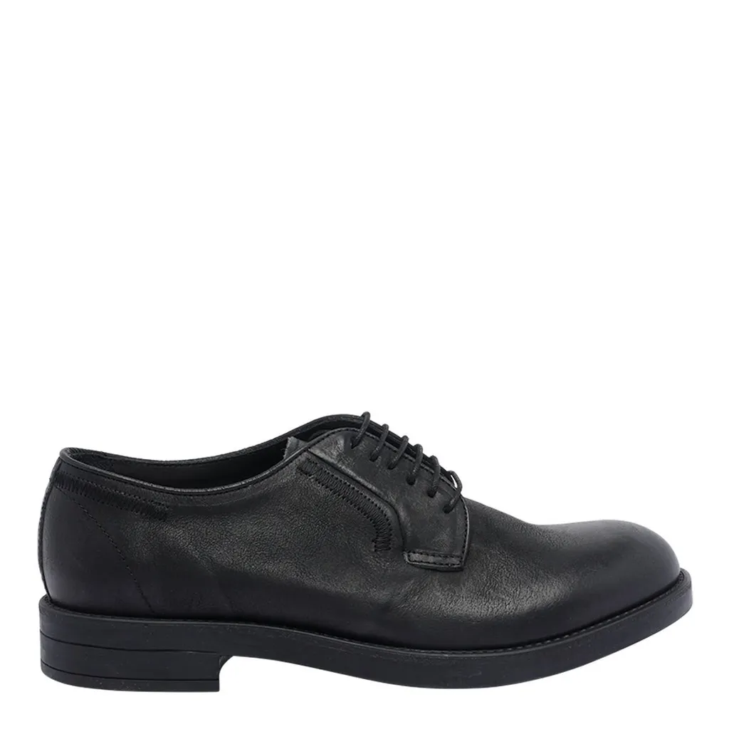 Pawelk's Ban Lace-Up Shoes
