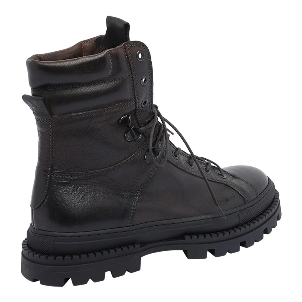 Pawelk's Lace-Up Round-Toe Boots