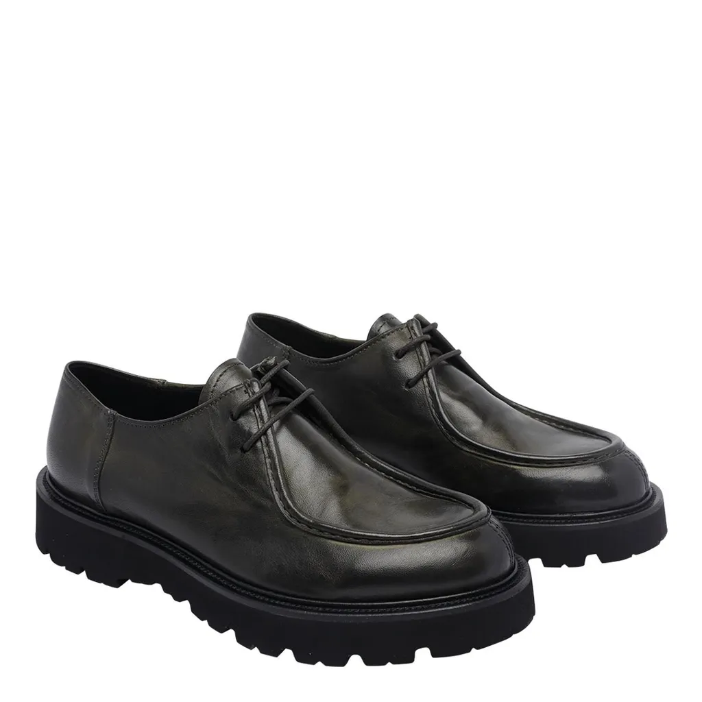 Pawelk's Round Toe Lace-Up Shoes