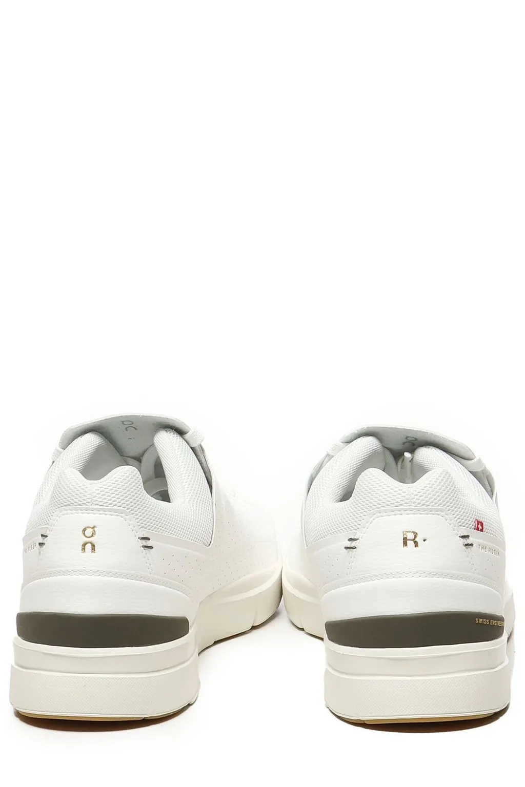 On The Roger Center Court Lace-Up Sneakers