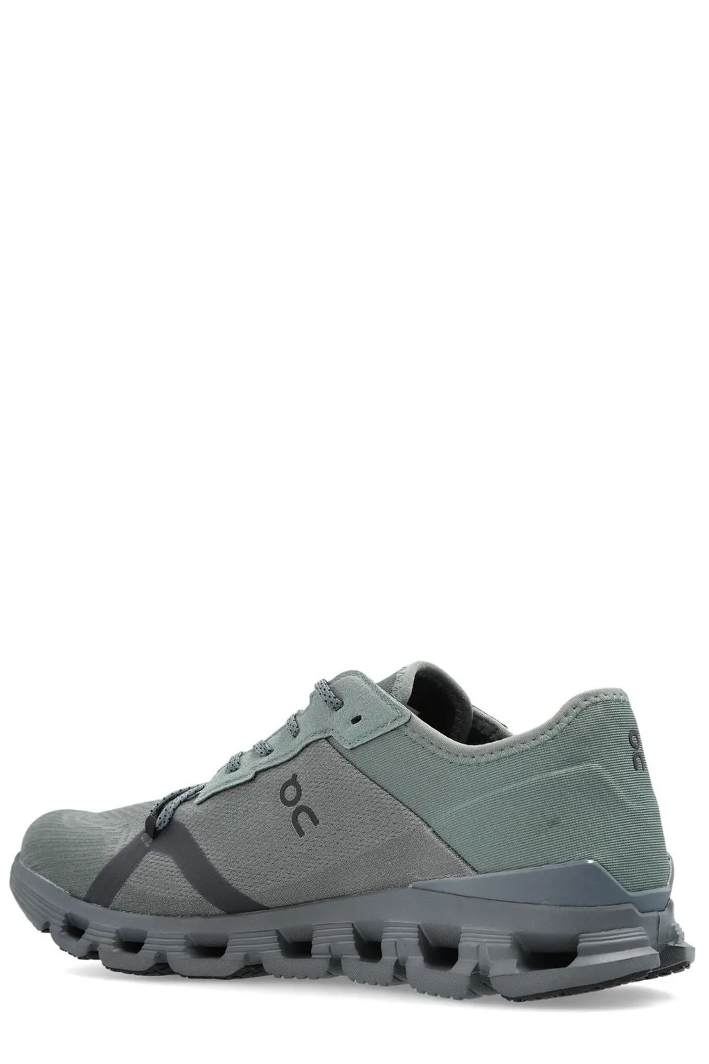 On Running Cloud X 4 Ad Trainers