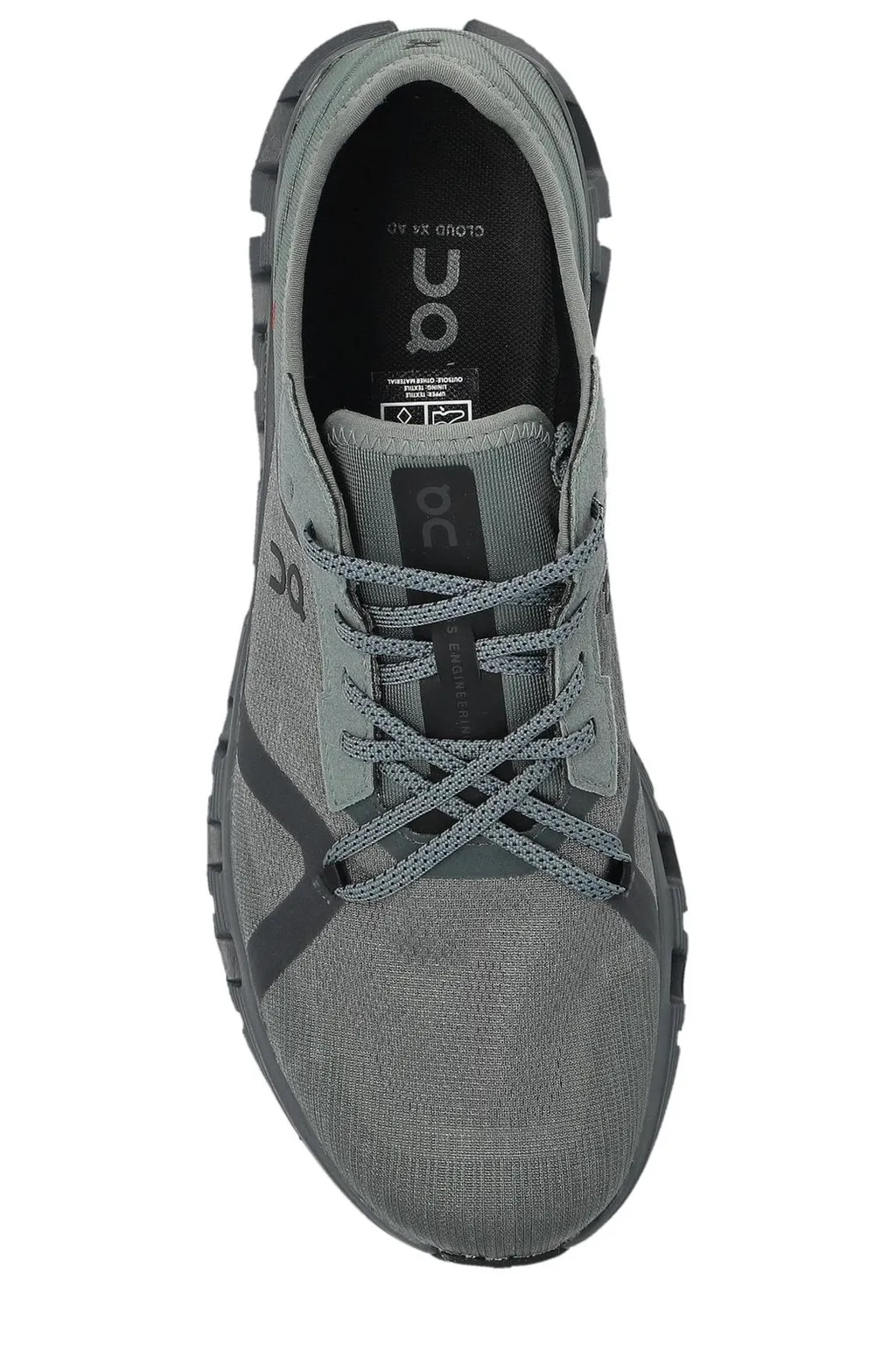 On Running Cloud X 4 Ad Trainers