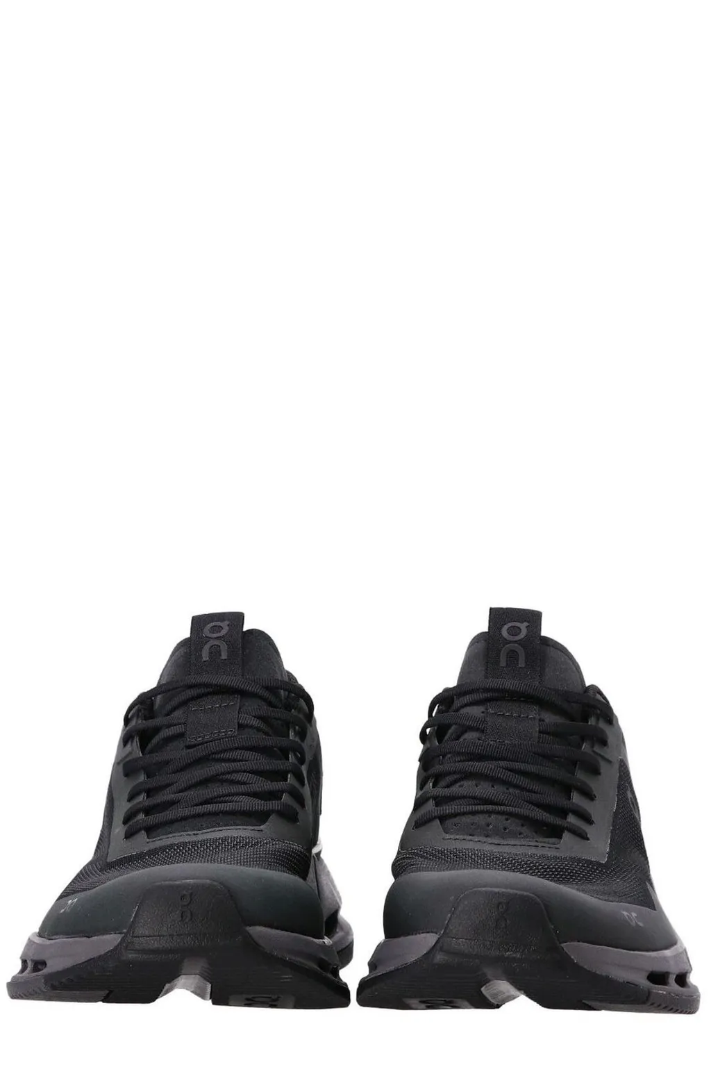 On Running Cloudnova Form 2 Tt Sneakers