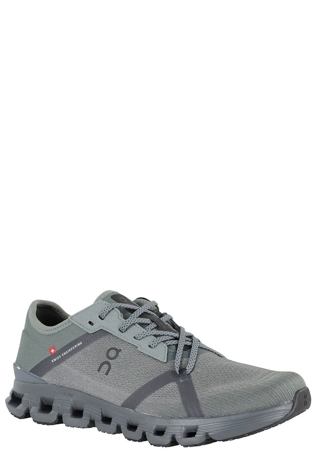 On Running Cloud X 4 Ad Trainers