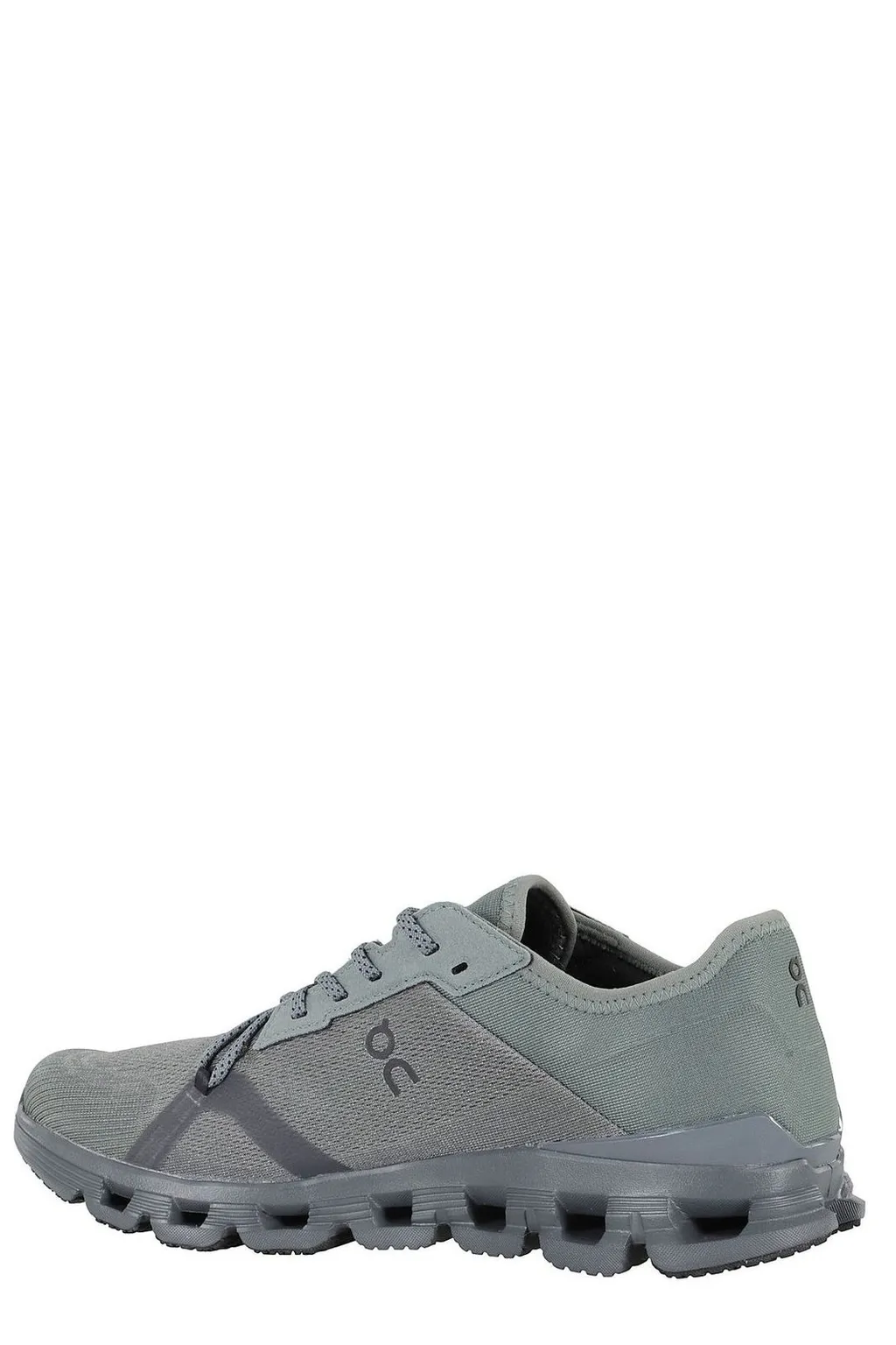 On Running Cloud X 4 Ad Trainers