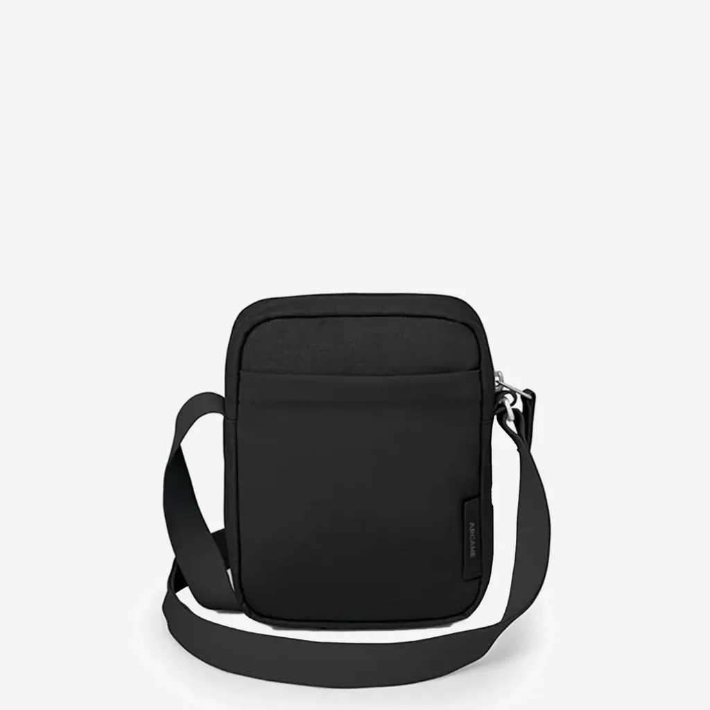 Osprey Zippered Messenger Bag