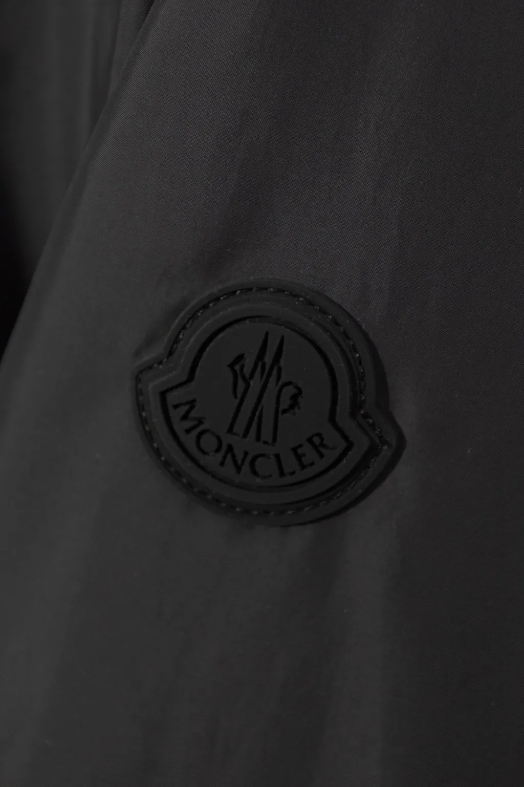 Moncler Zip-Up Valencay Jacket