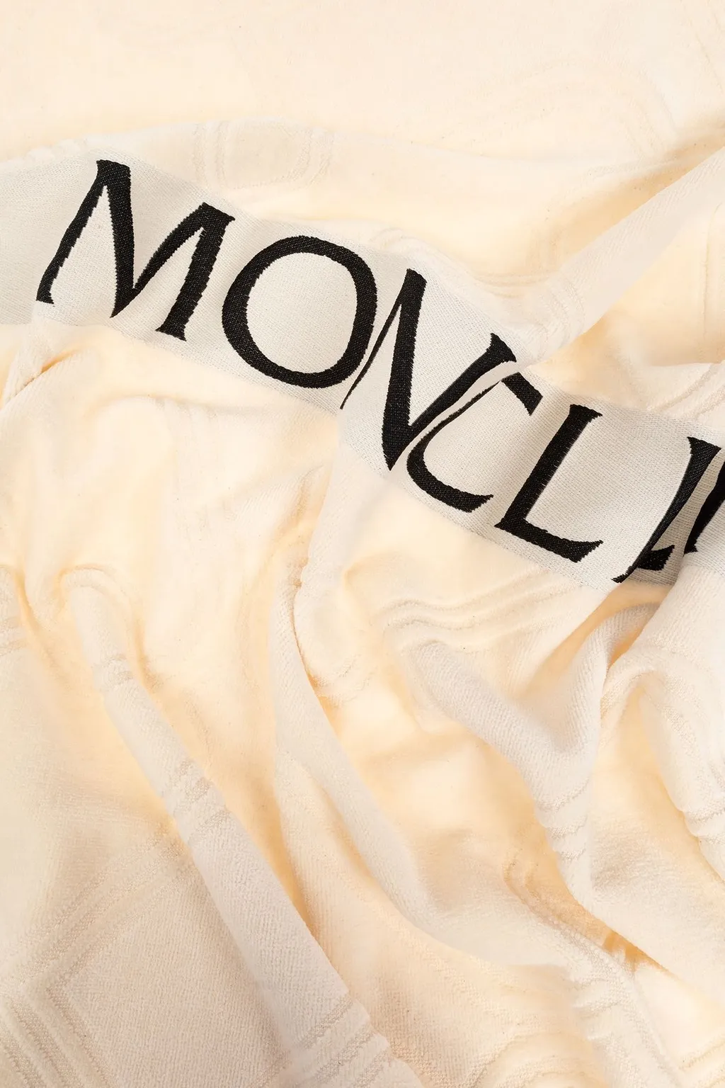Moncler Logo Detailed Bath Towel