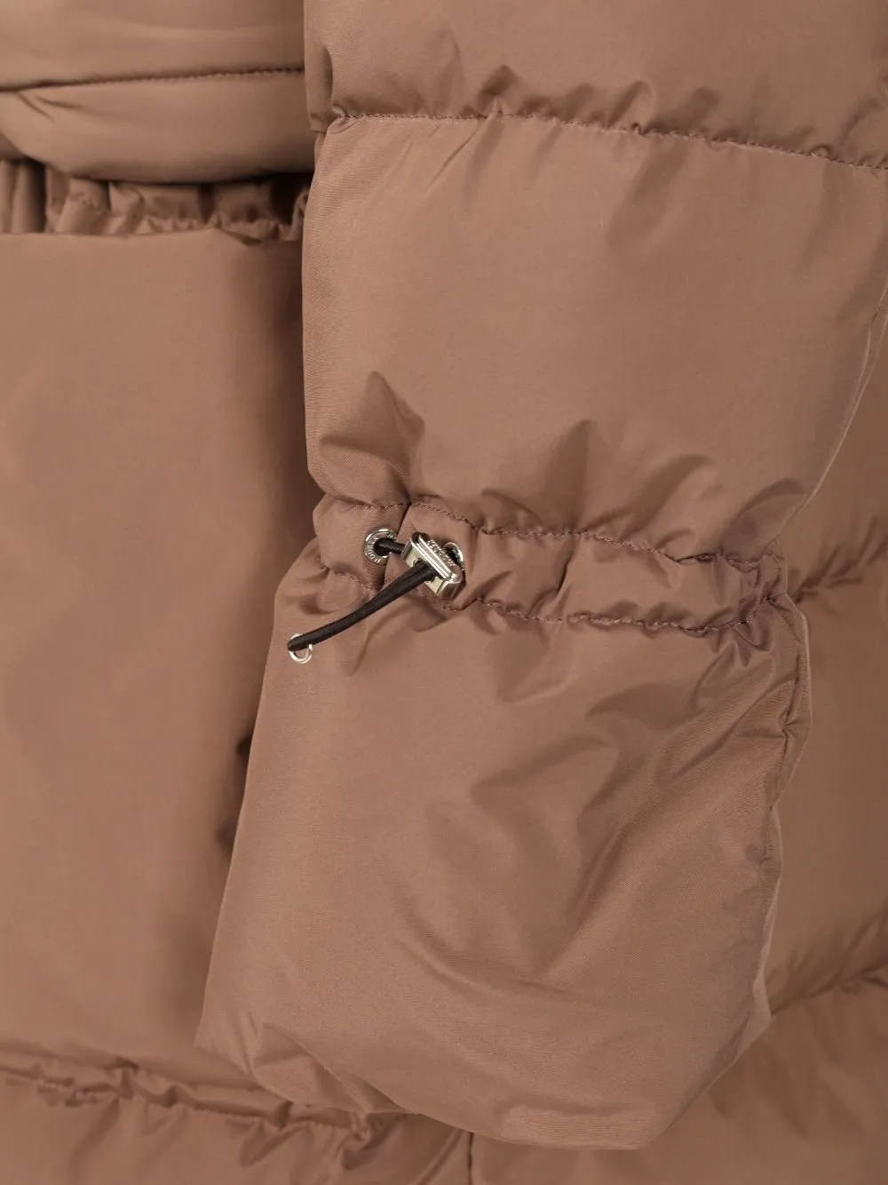 Moorer Osiride Belted Down Coat