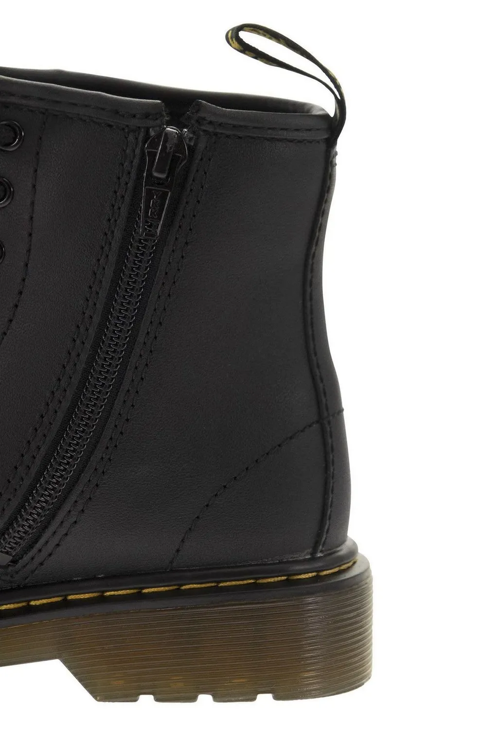 Dr. Martens Kids 1460 Round Toe Boots